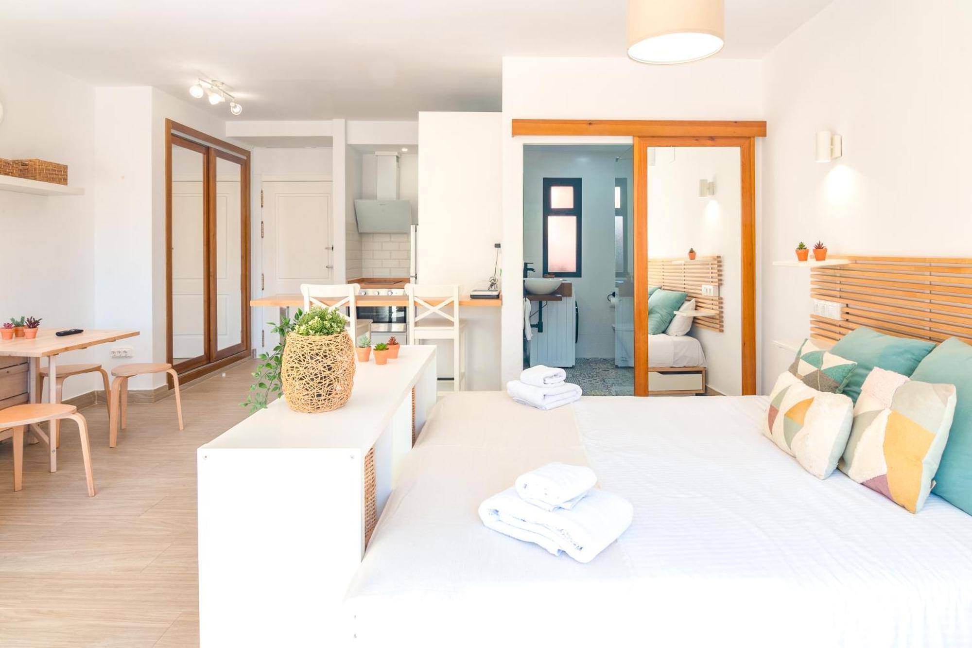 Oleholidays 224 Romana Playa Con Vistas Al Mar Marbella Eksteriør bilde